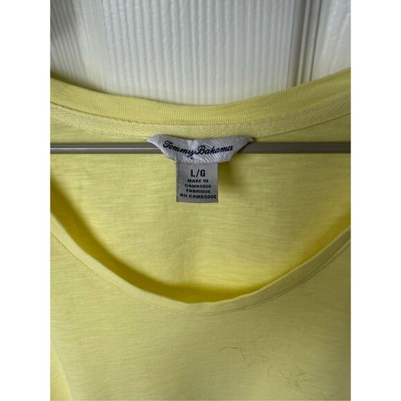 Tommy Bahama Large Yellow Women's Pale Spring Short Sleeve Basic Blouse - Picture 2 of 3
